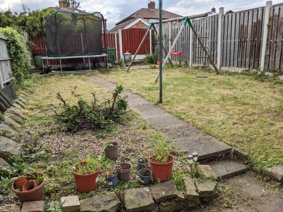 Hidden Gem !Stunning 3 Bedroom Home In Sheffield Handsworth Extérieur photo